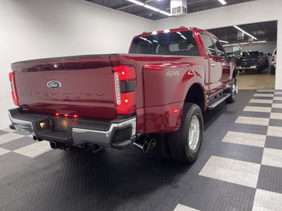 2026 Ford Super Duty F-350 DRW LARIAT