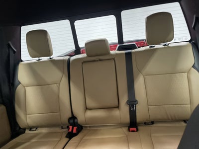 2026 Ford Super Duty F-350 DRW LARIAT