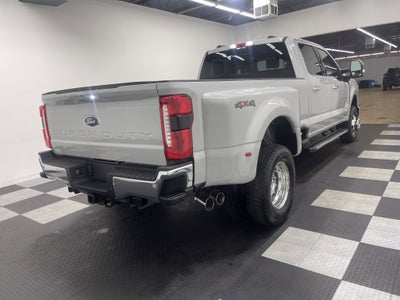 2026 Ford Super Duty F-350 DRW LARIAT