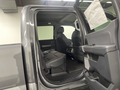 2026 Ford Super Duty F-350 DRW LARIAT