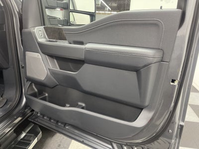 2026 Ford Super Duty F-350 DRW LARIAT