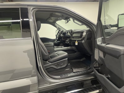 2026 Ford Super Duty F-350 DRW LARIAT