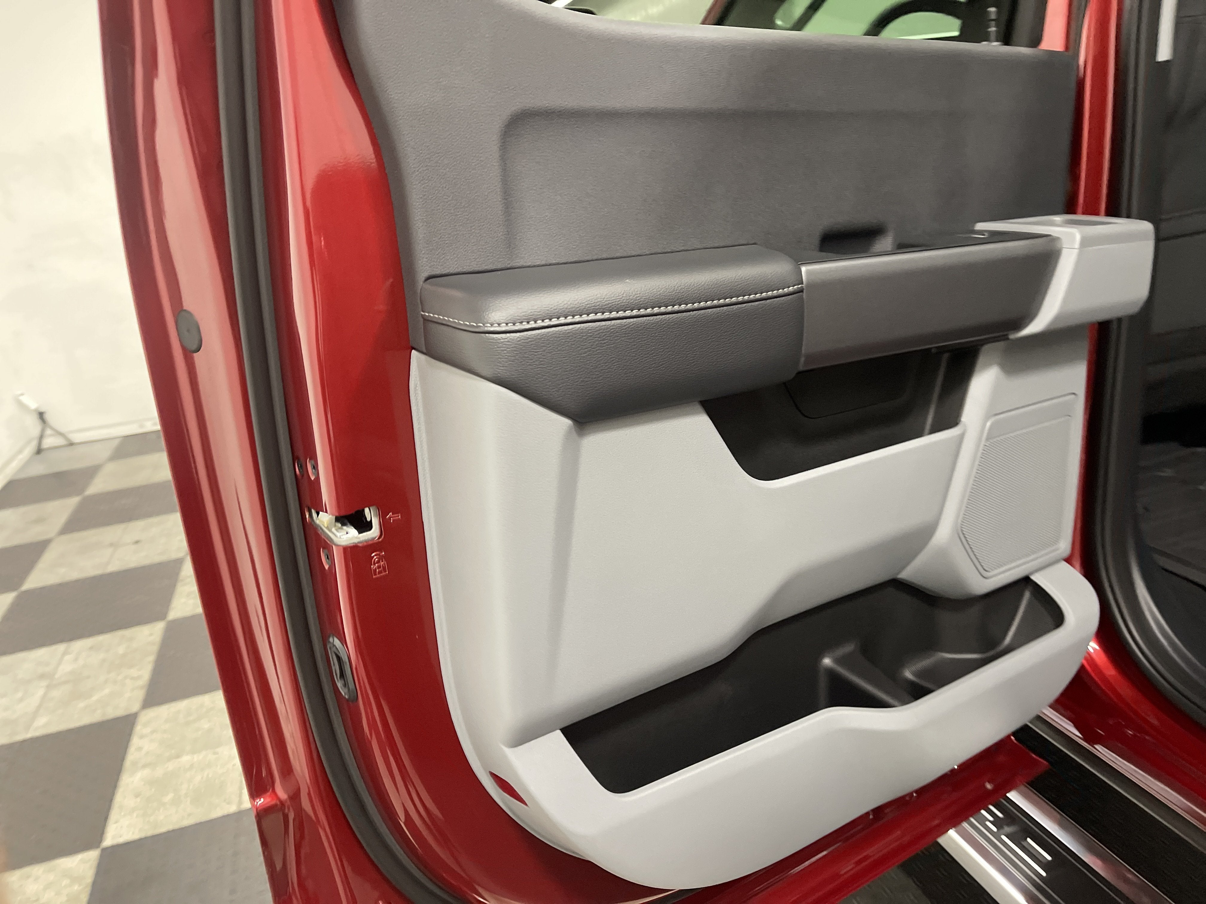 2026 Ford Super Duty F-350 DRW XLT