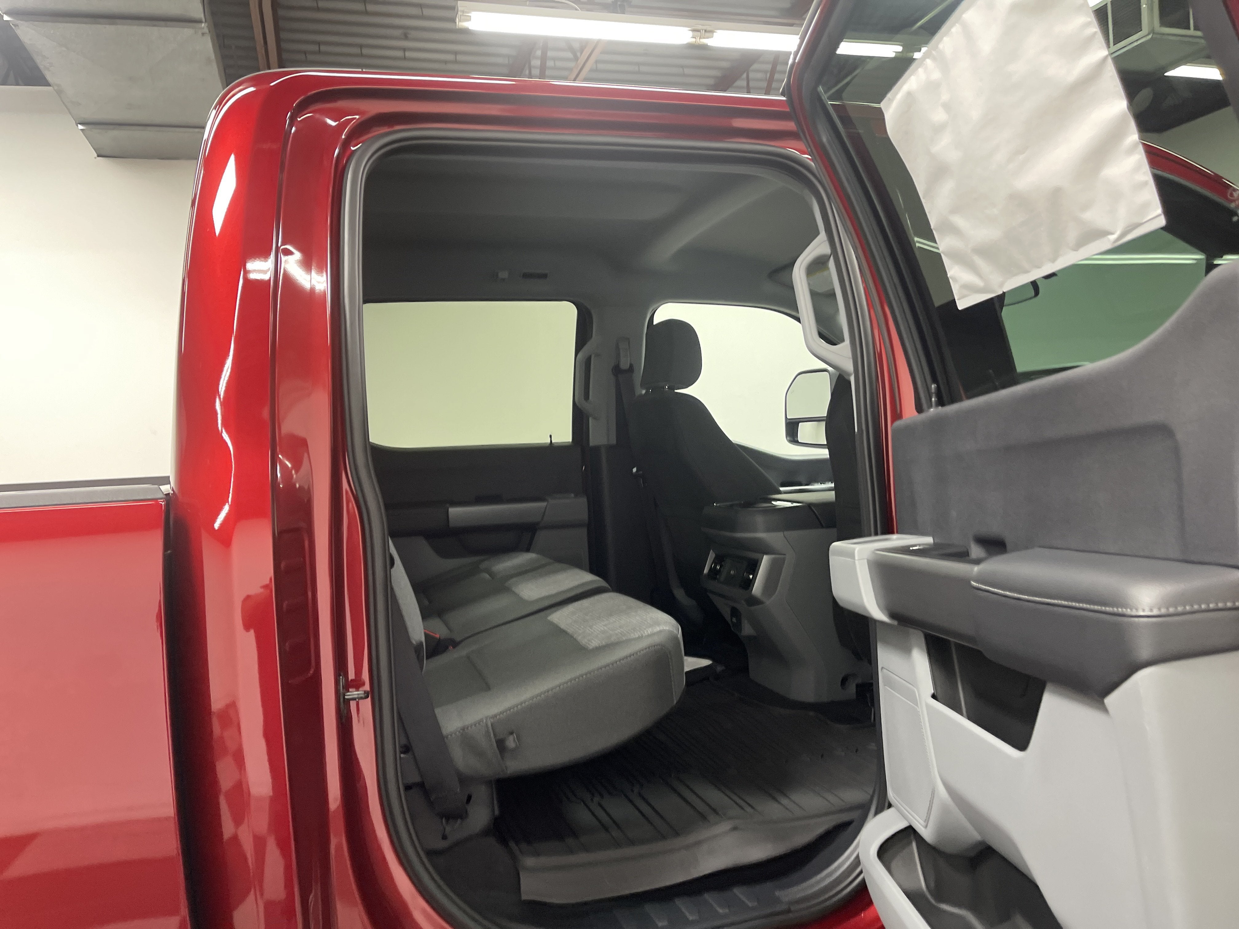 2026 Ford Super Duty F-350 DRW XLT