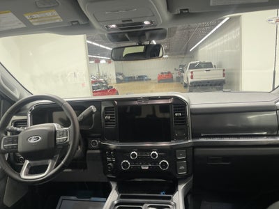 2026 Ford Super Duty F-350 DRW LARIAT