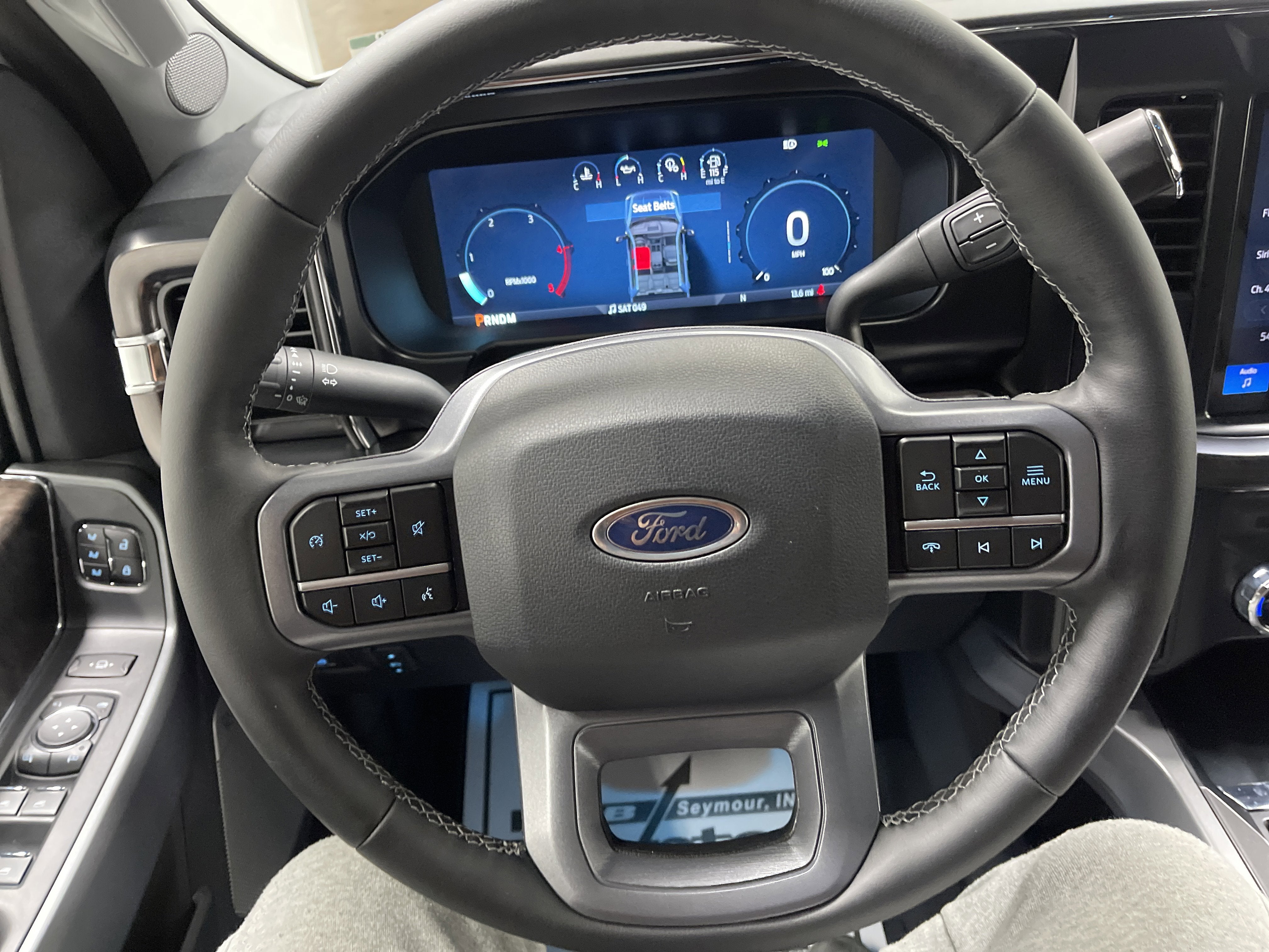 2026 Ford Super Duty F-350 DRW LARIAT