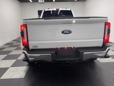 2026 Ford Super Duty F-350 DRW LARIAT