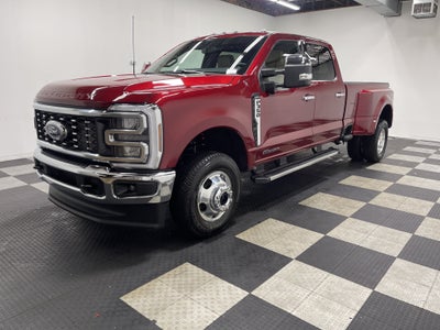 2026 Ford Super Duty F-350 DRW LARIAT
