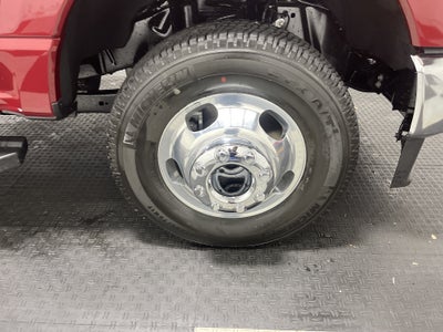 2026 Ford Super Duty F-350 DRW LARIAT