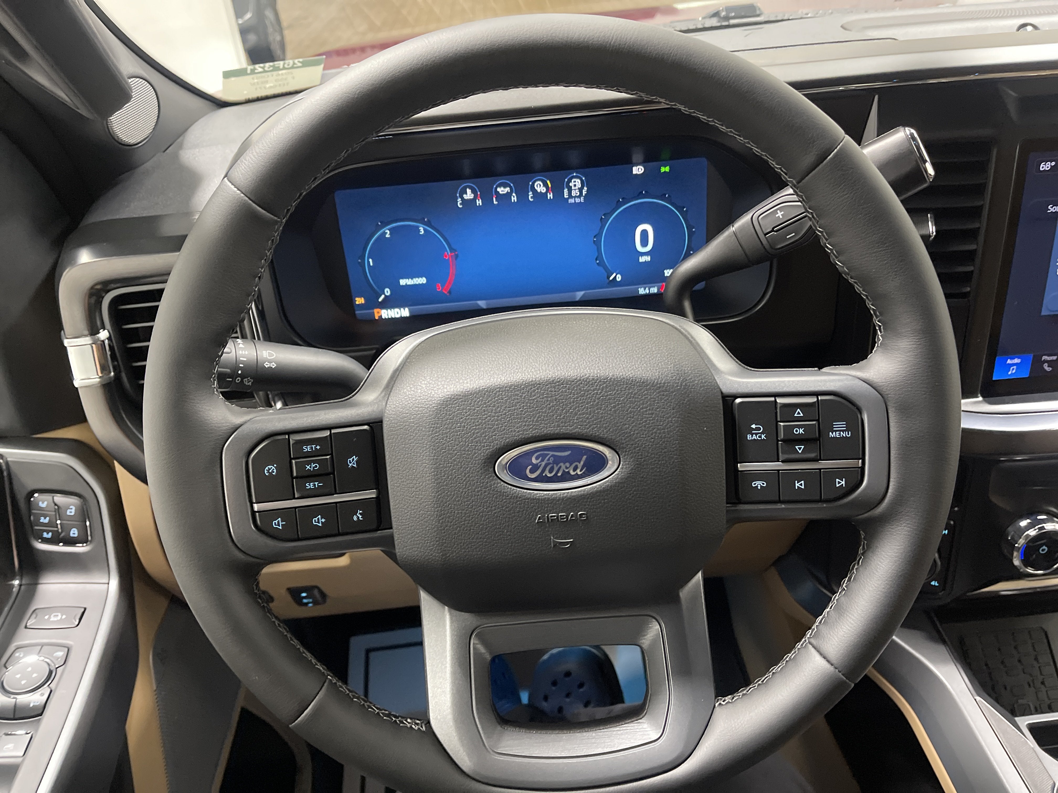2026 Ford Super Duty F-350 DRW LARIAT