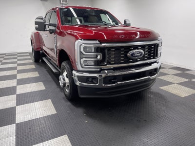 2026 Ford Super Duty F-350 DRW LARIAT