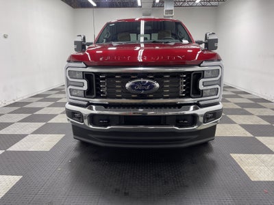 2026 Ford Super Duty F-350 DRW LARIAT