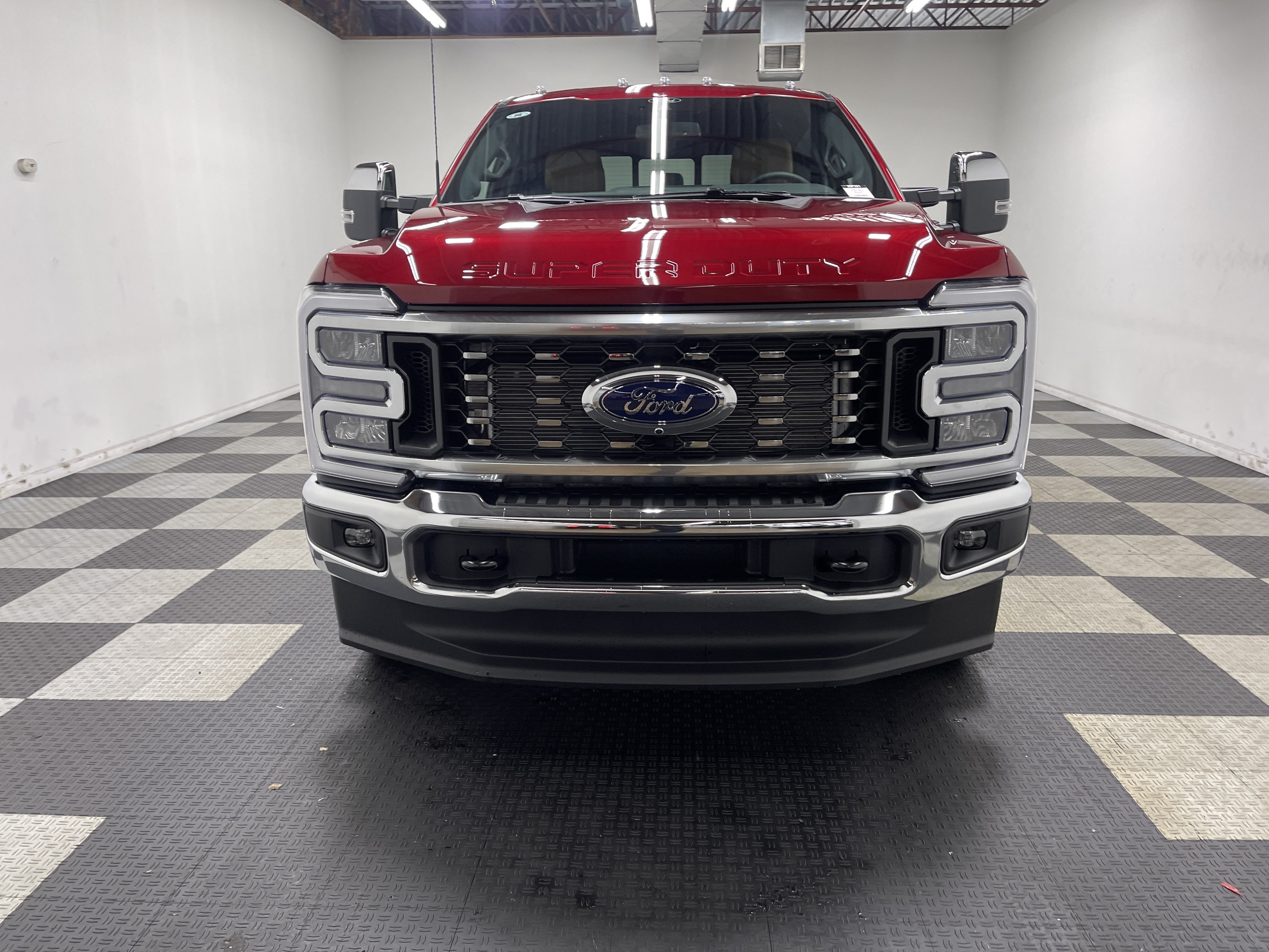 2026 Ford Super Duty F-350 DRW LARIAT