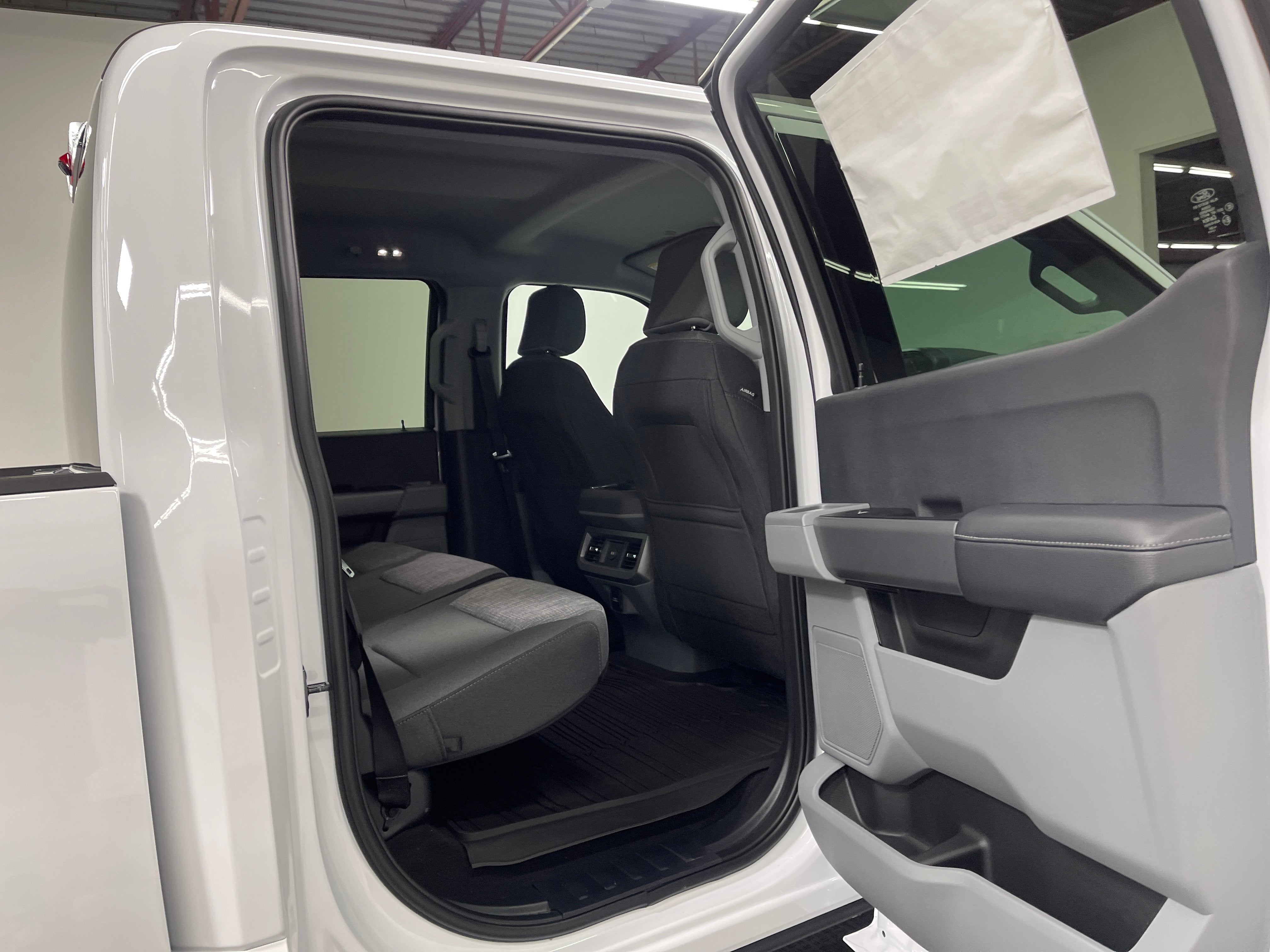 2026 Ford Super Duty F-350 DRW XLT