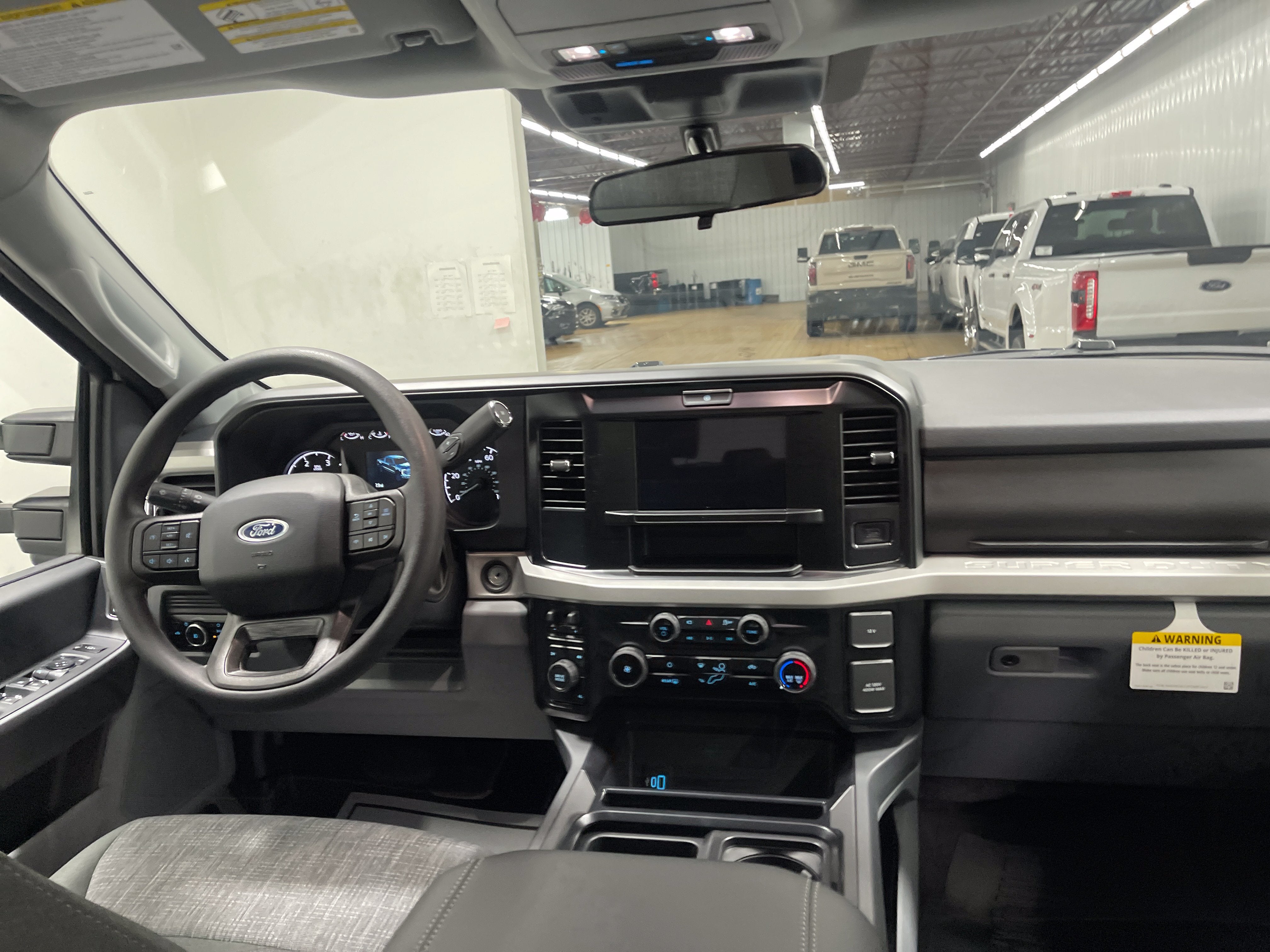 2026 Ford Super Duty F-350 DRW XLT