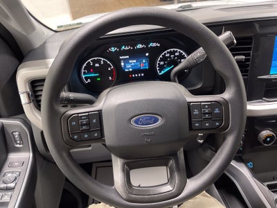 2026 Ford Super Duty F-350 DRW XLT