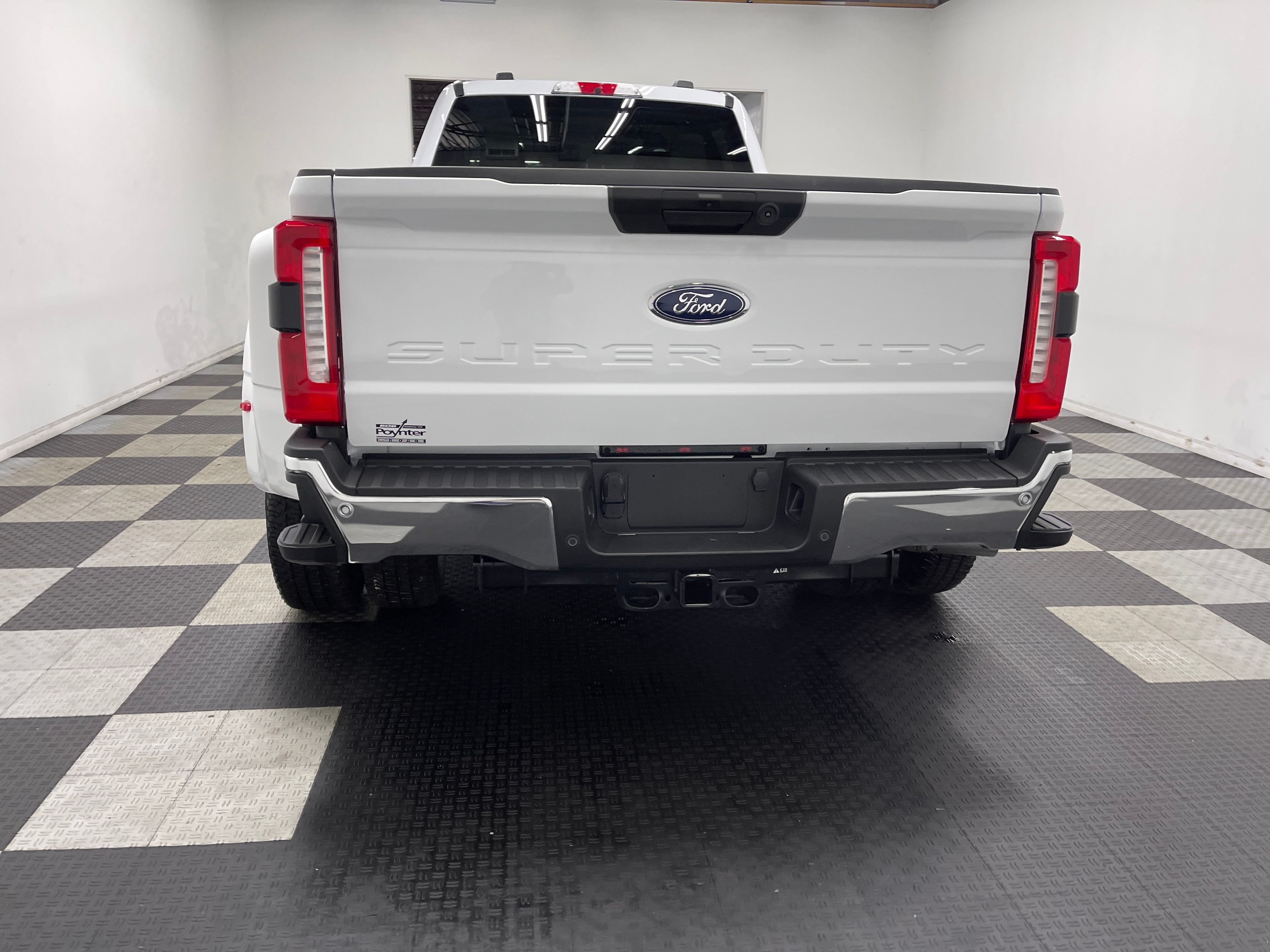 2026 Ford Super Duty F-350 DRW XLT