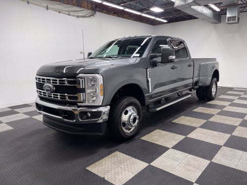 2026 Ford Super Duty F-350 DRW XLT