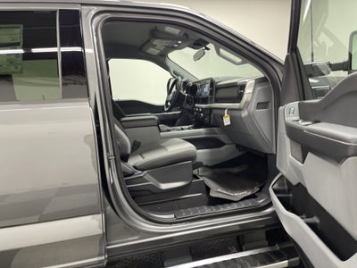 2026 Ford Super Duty F-350 DRW XLT