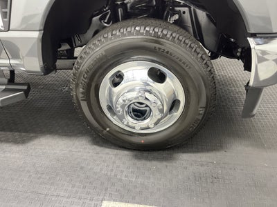 2026 Ford Super Duty F-350 DRW XLT