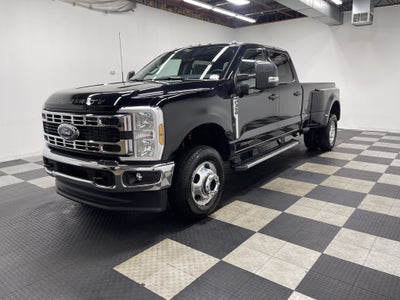 2026 Ford Super Duty F-350 DRW XLT