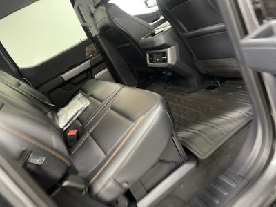 2026 Ford Super Duty F-350 DRW LARIAT