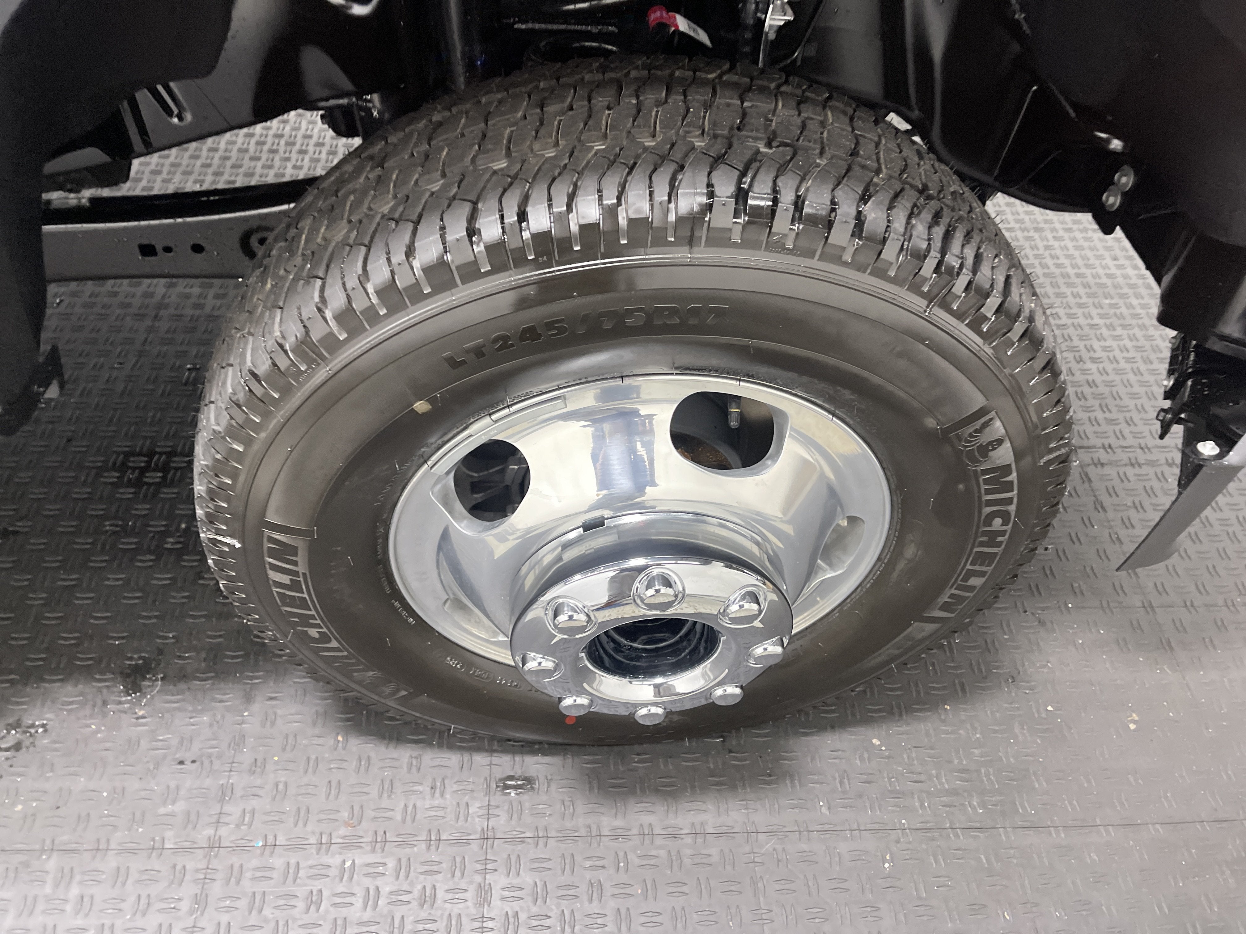 2026 Ford Super Duty F-350 DRW LARIAT