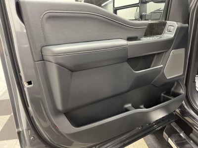 2026 Ford Super Duty F-350 DRW LARIAT