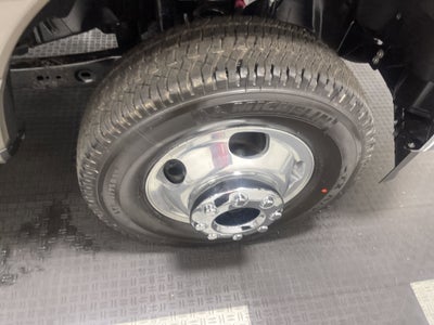 2026 Ford Super Duty F-350 DRW LARIAT