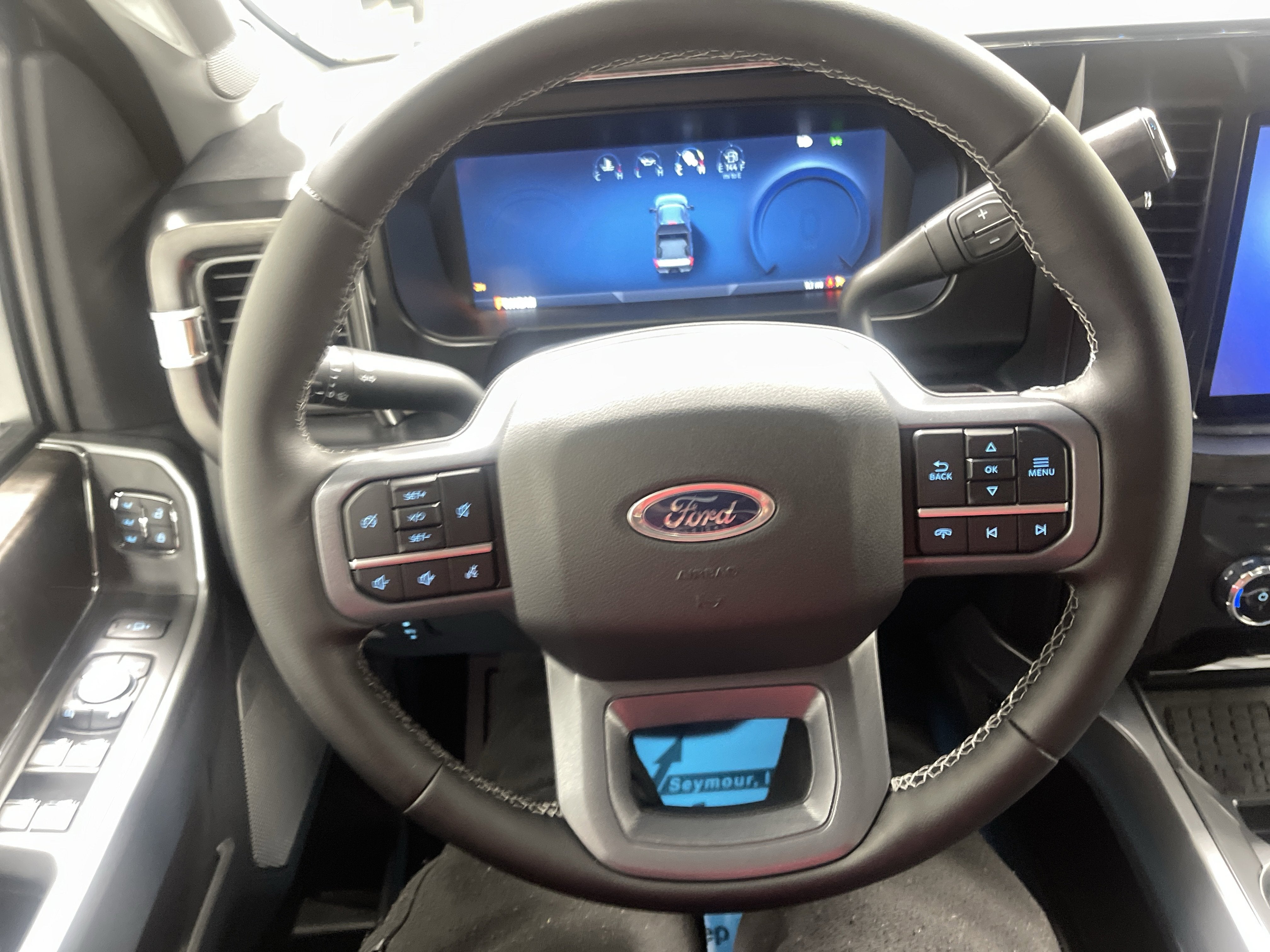 2026 Ford Super Duty F-350 DRW LARIAT