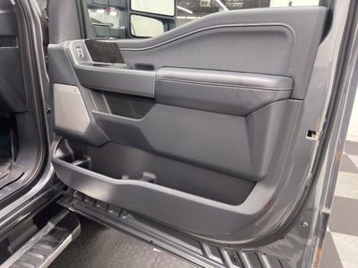 2026 Ford Super Duty F-350 DRW LARIAT
