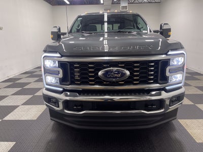 2026 Ford Super Duty F-350 DRW LARIAT