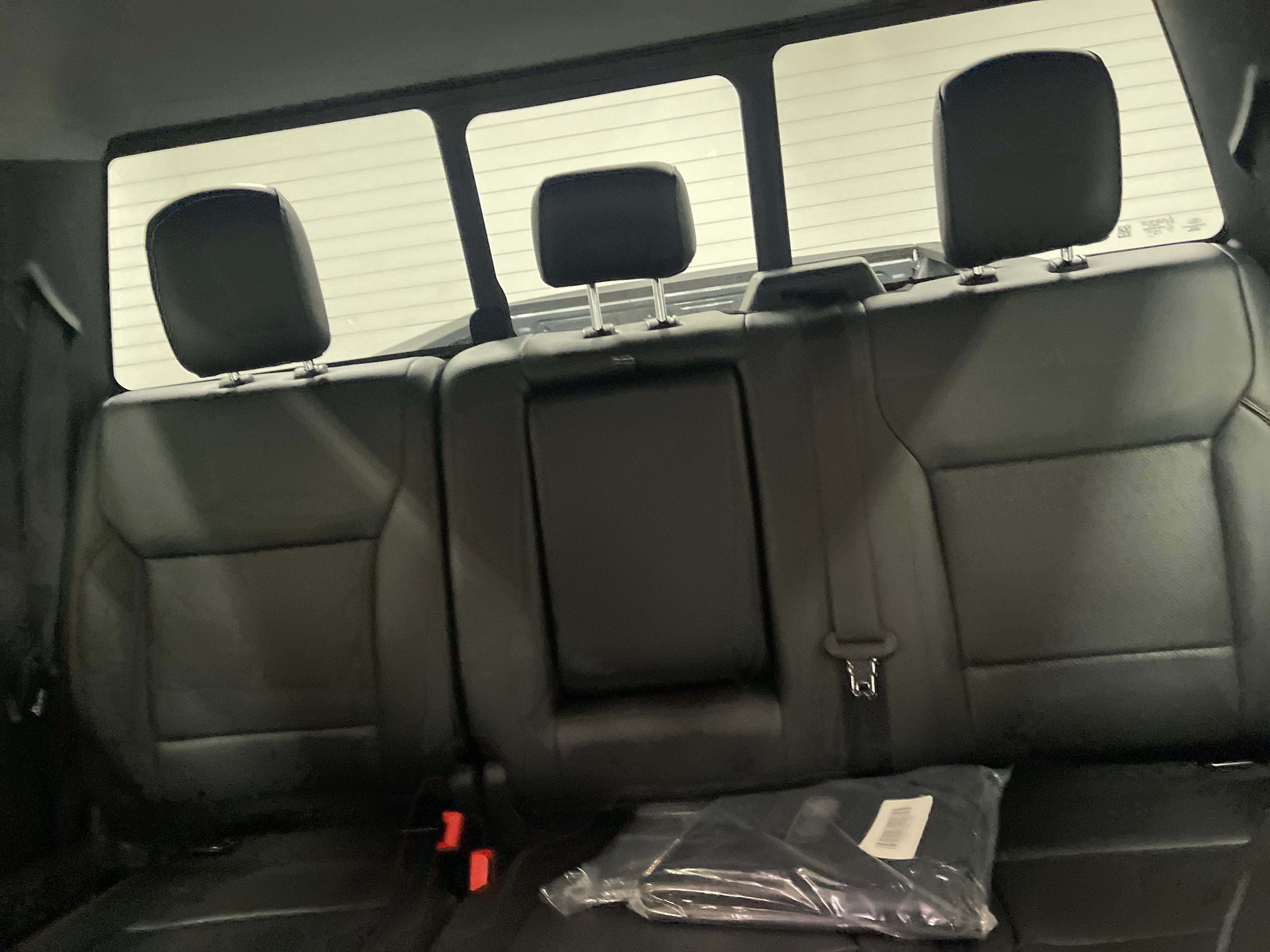 2026 Ford Super Duty F-350 DRW LARIAT