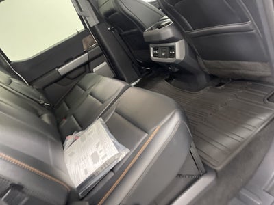 2026 Ford Super Duty F-350 DRW LARIAT