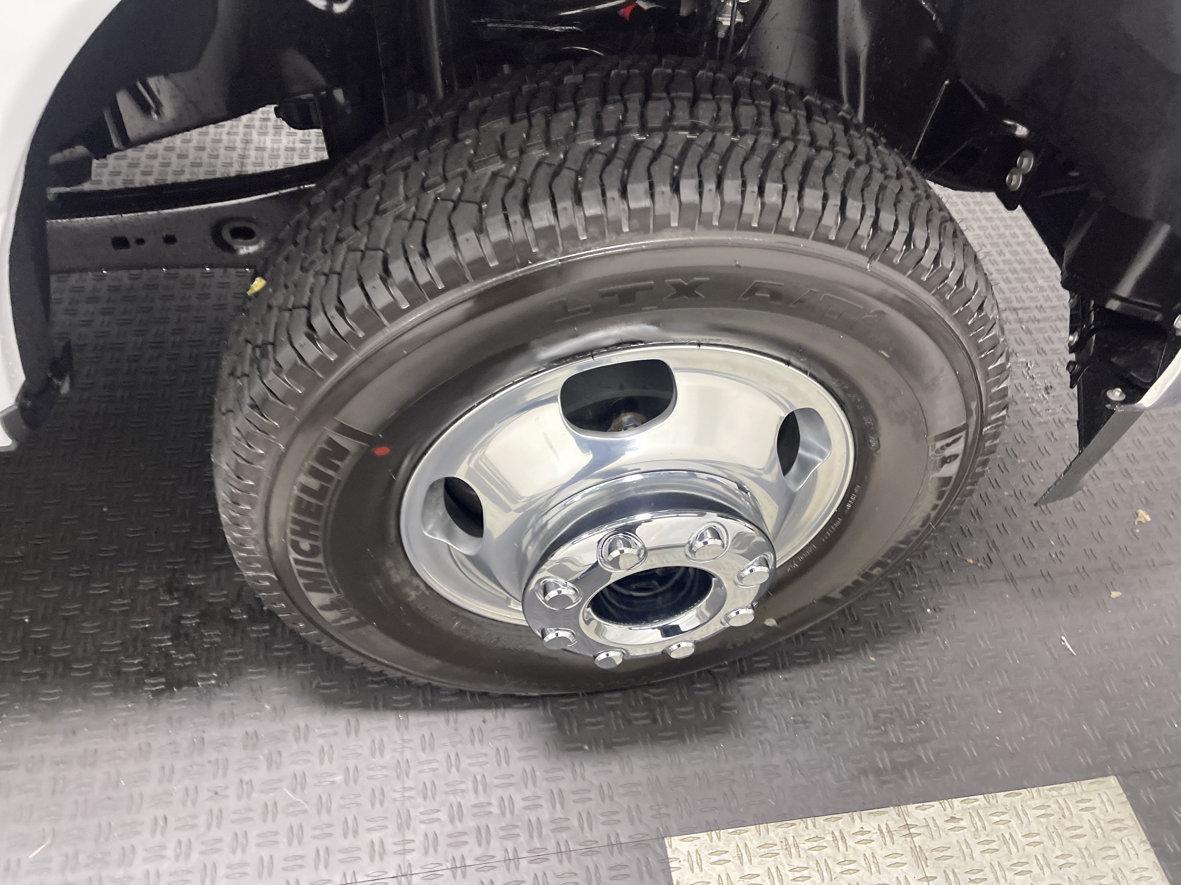 2026 Ford Super Duty F-350 DRW LARIAT