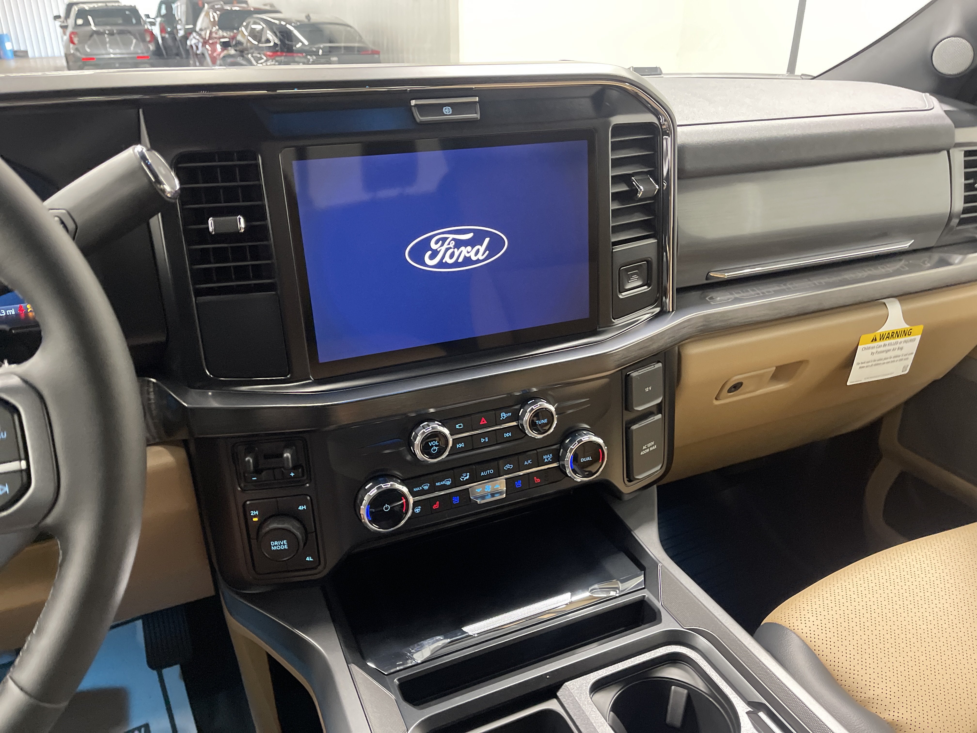 2026 Ford Super Duty F-350 DRW LARIAT