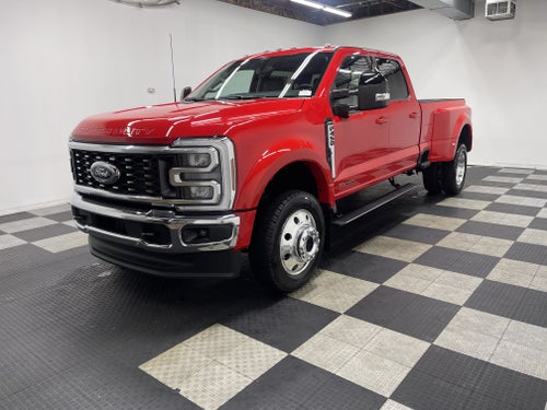 2026 Ford Super Duty F-450 DRW LARIAT
