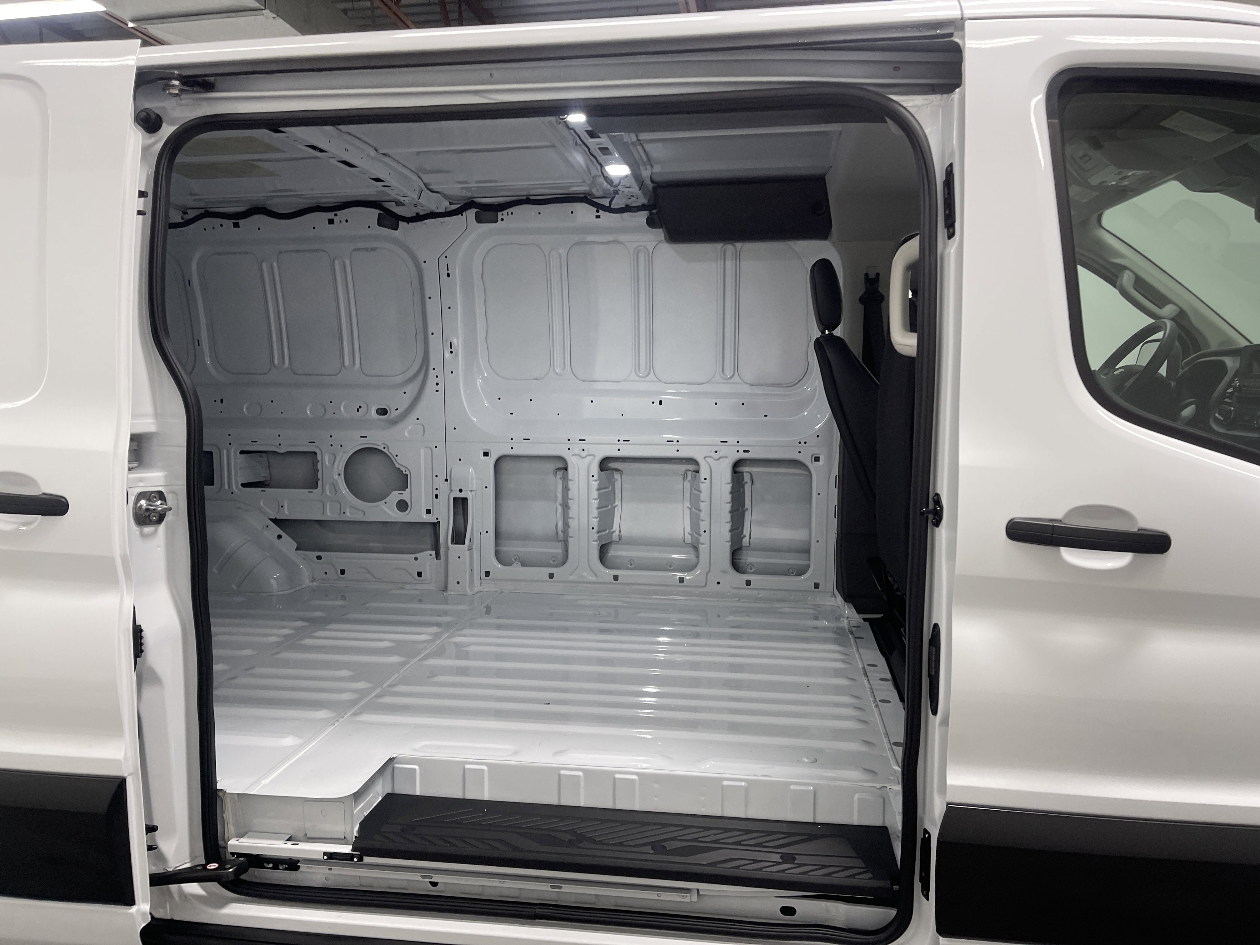 2025 Ford Transit Cargo Van Cargo Van